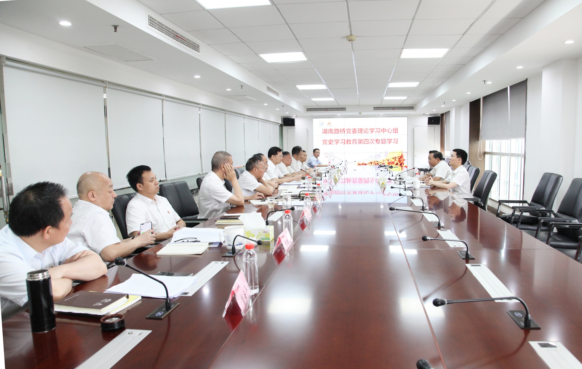 学史力行专题进建IMG_4887_副本.jpg